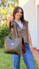 Cargar imagen en el visor de la galería, BOLSO TASCHE