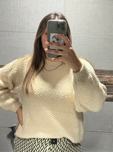 Cargar imagen en el visor de la galería, Sweater Oriental