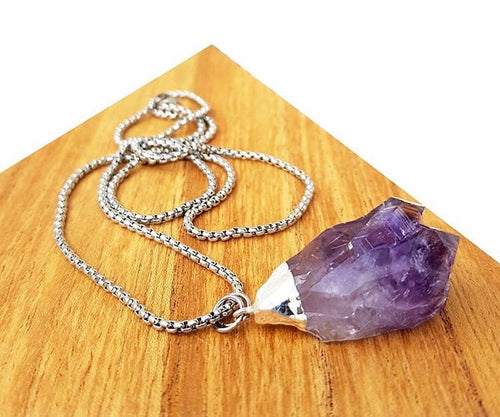 COLLAR VIOLETA